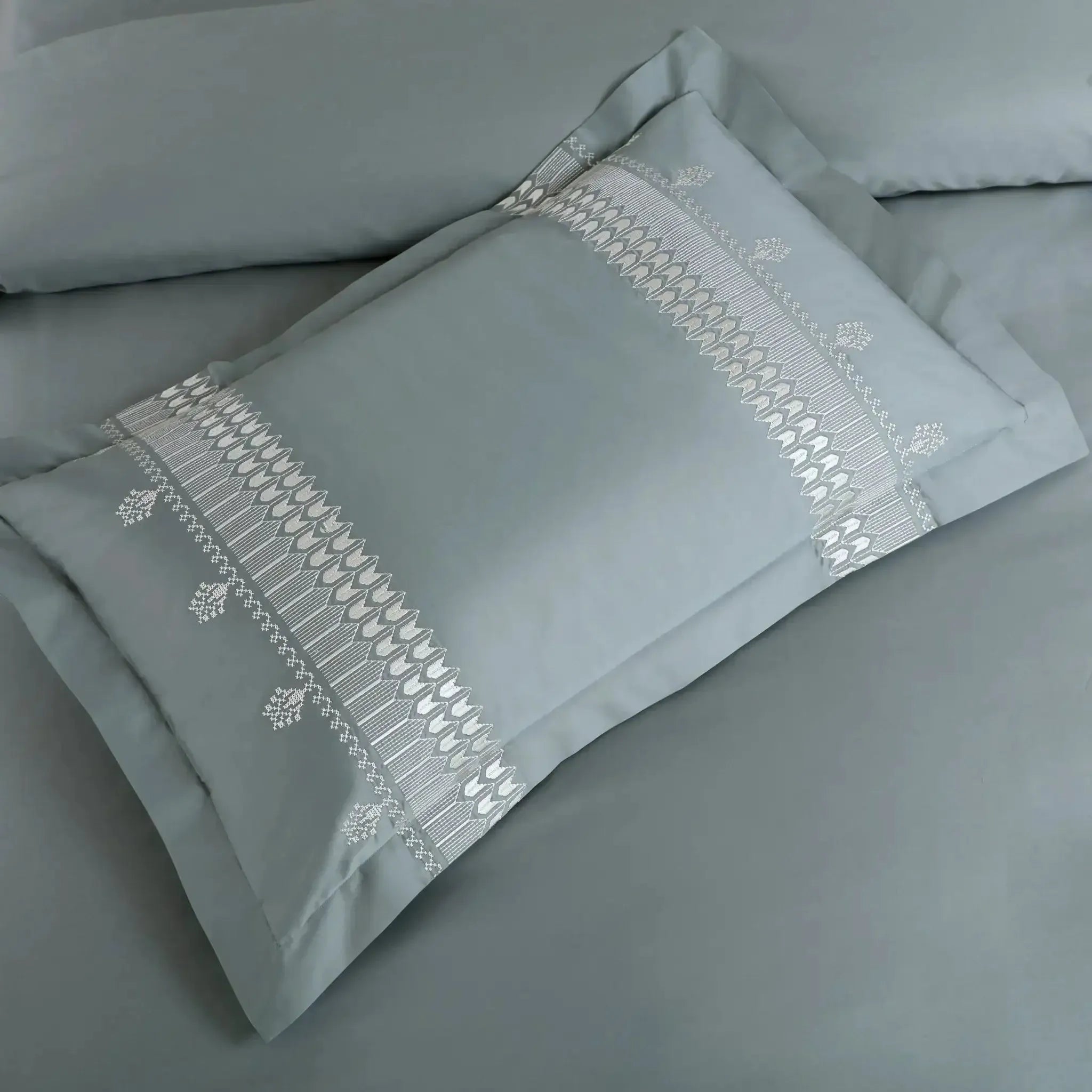 Malako Luxe Collection 550 TC Olive Green Premium Embroidered Bedding