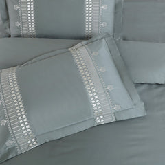 Malako Luxe Collection: 550 TC Olive Green Premium Embroidered Bedding - MALAKO