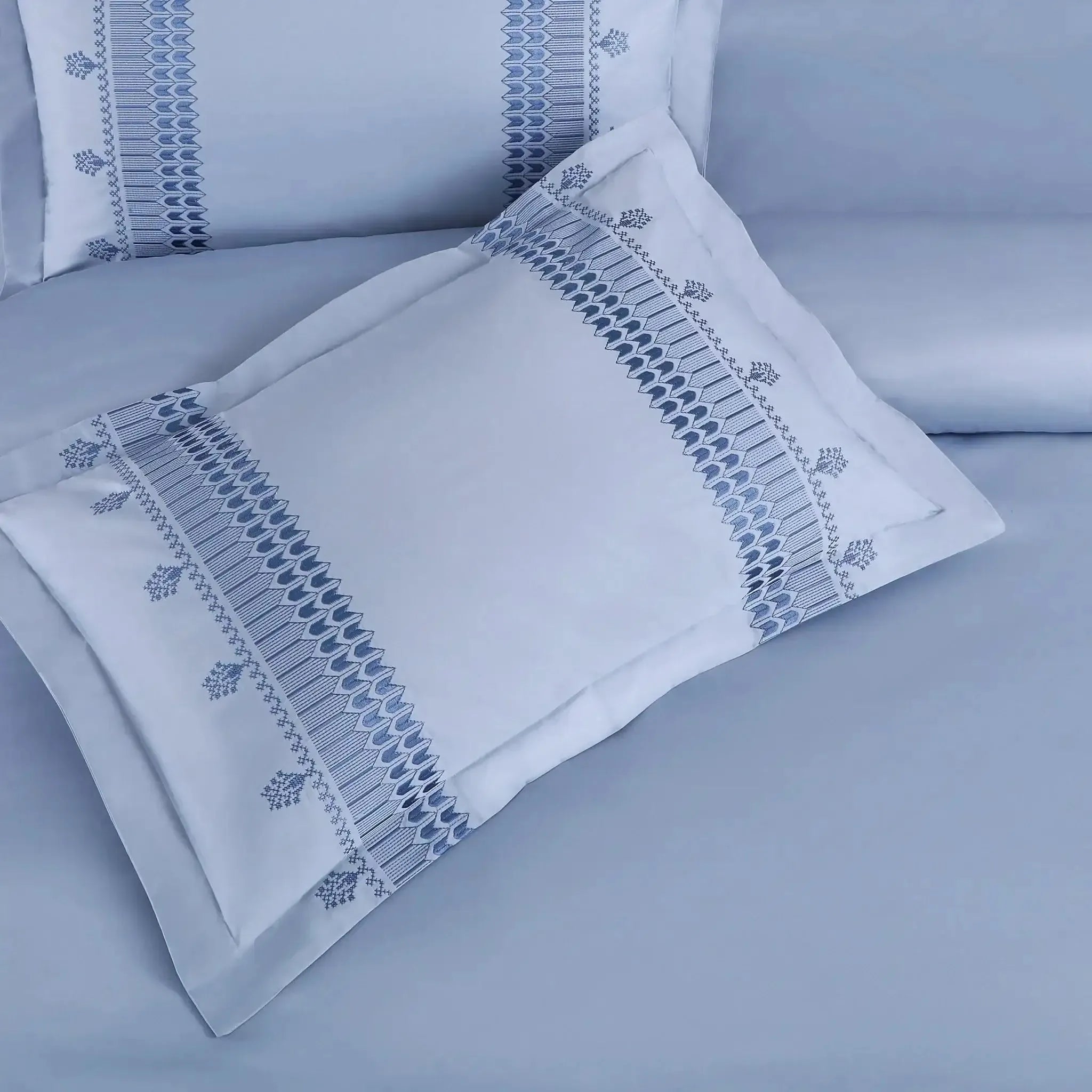 Malako Luxe Collection 550 TC Pigeon Blue Premium Embroidered Bedding