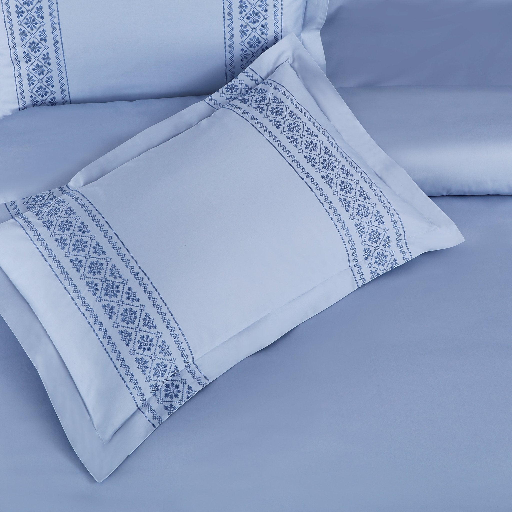 Malako Luxe Collection: 550 TC Pigeon Blue Premium Embroidered Bedding - MALAKO