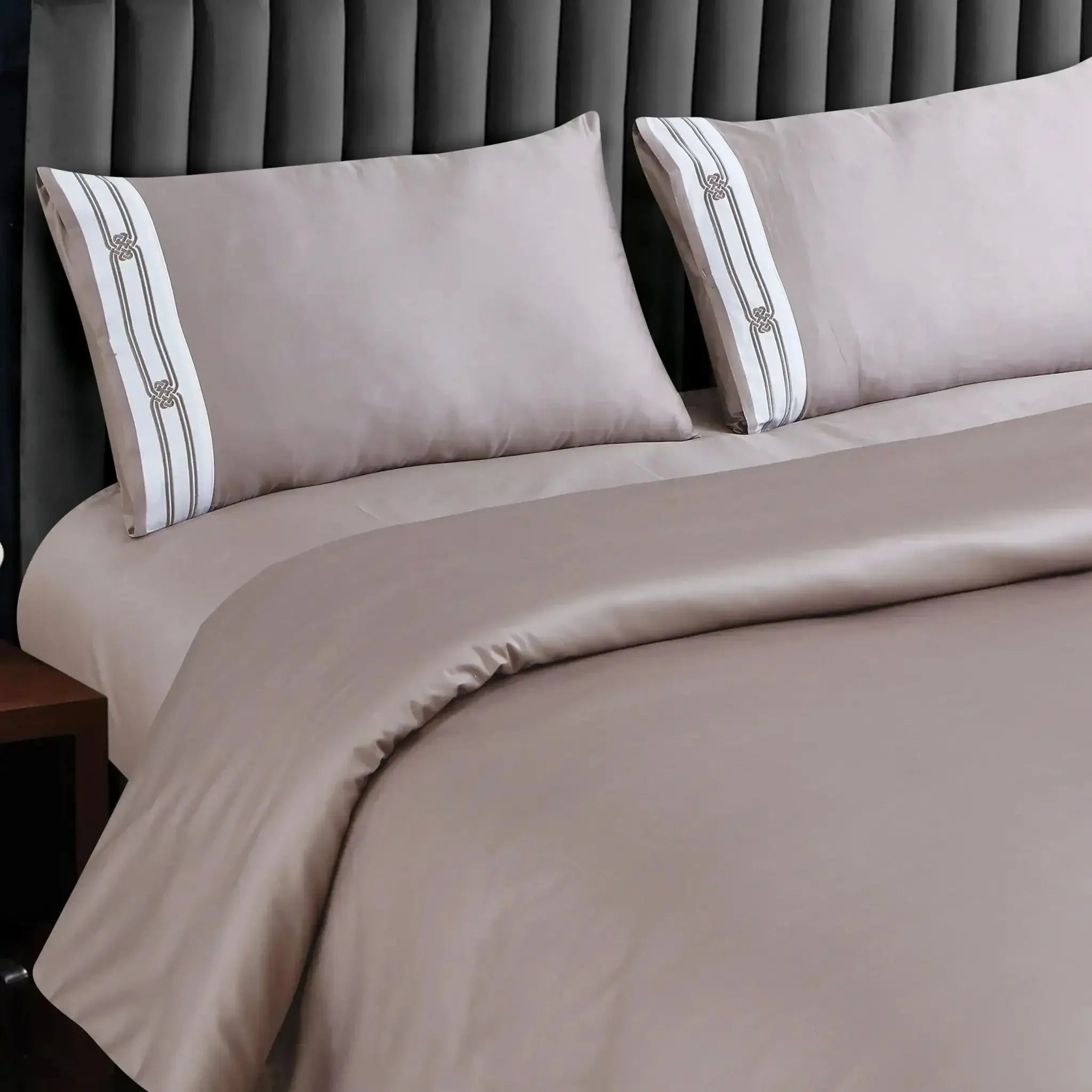 Malako Luxe Collection 550 TC Taupe Brown Premium Embroidered Bedding