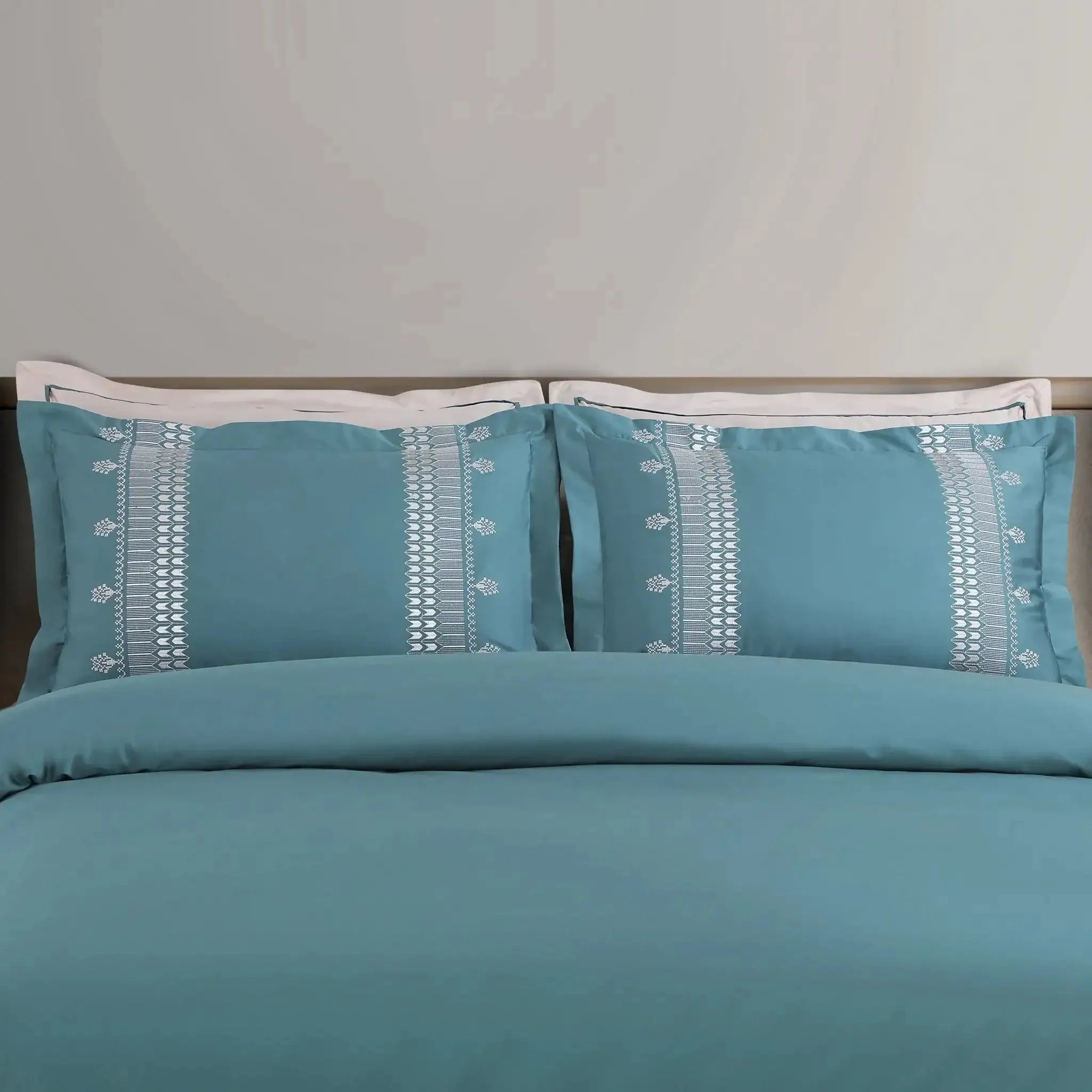 Malako Luxe Collection 550 TC Teal Green Premium Embroidered Bedding