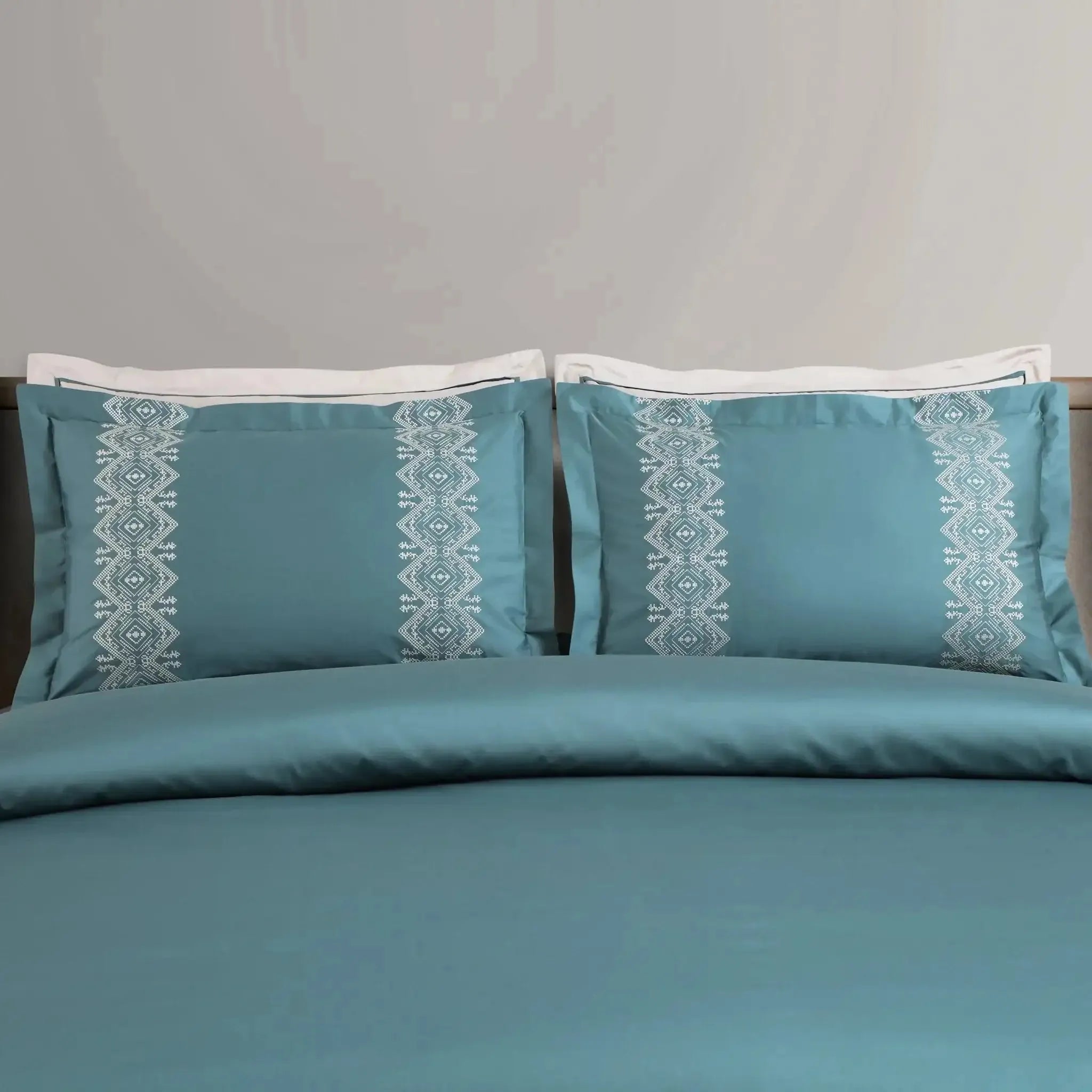 Malako Luxe Collection 550 TC Teal Green Premium Embroidered Bedding