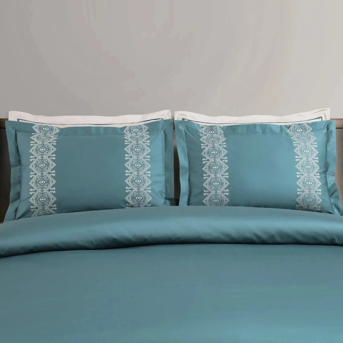 Malako Luxe Collection 550 TC Teal Green Premium Embroidered Bedding