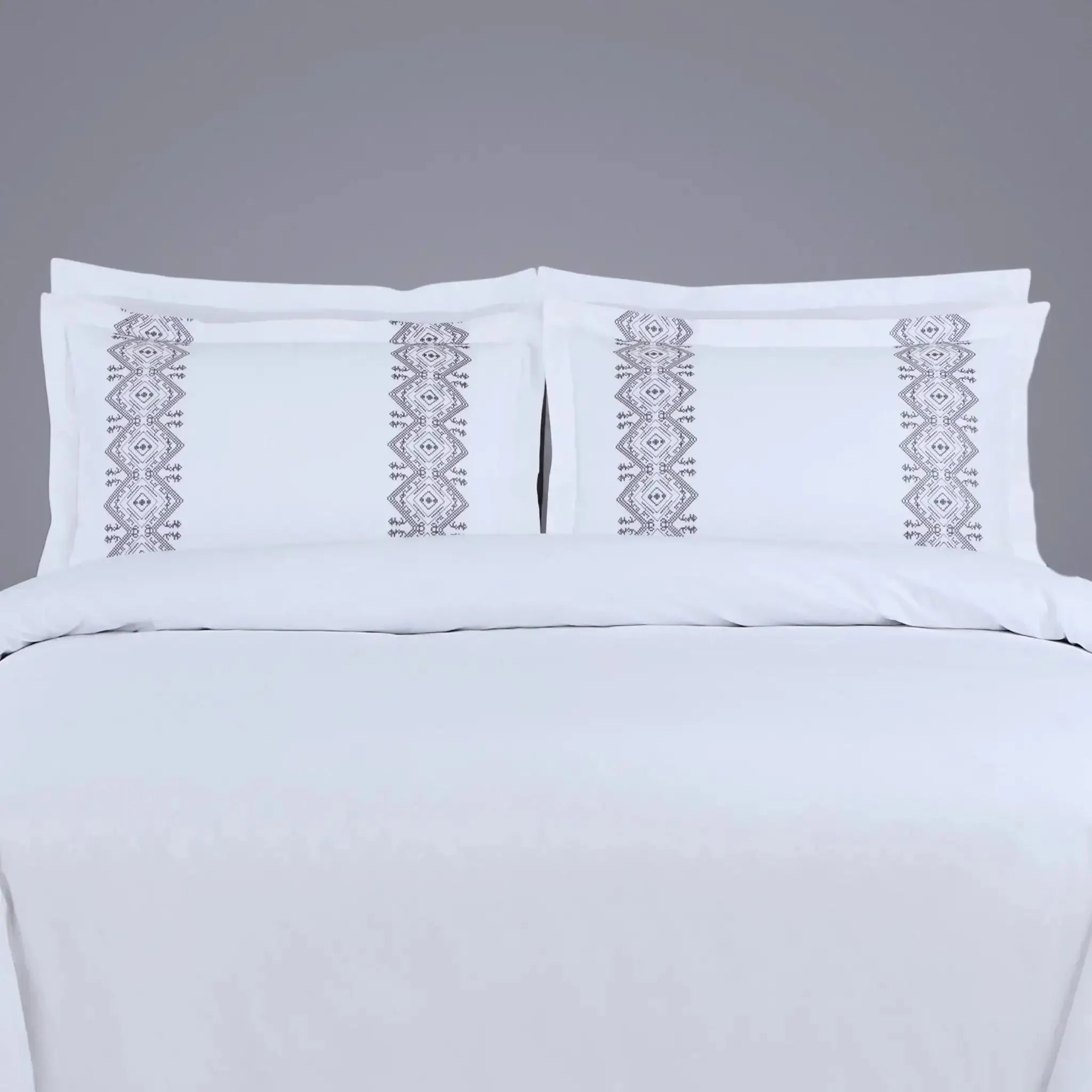Malako Luxe Collection 550 TC White Premium Embroidered Bedding