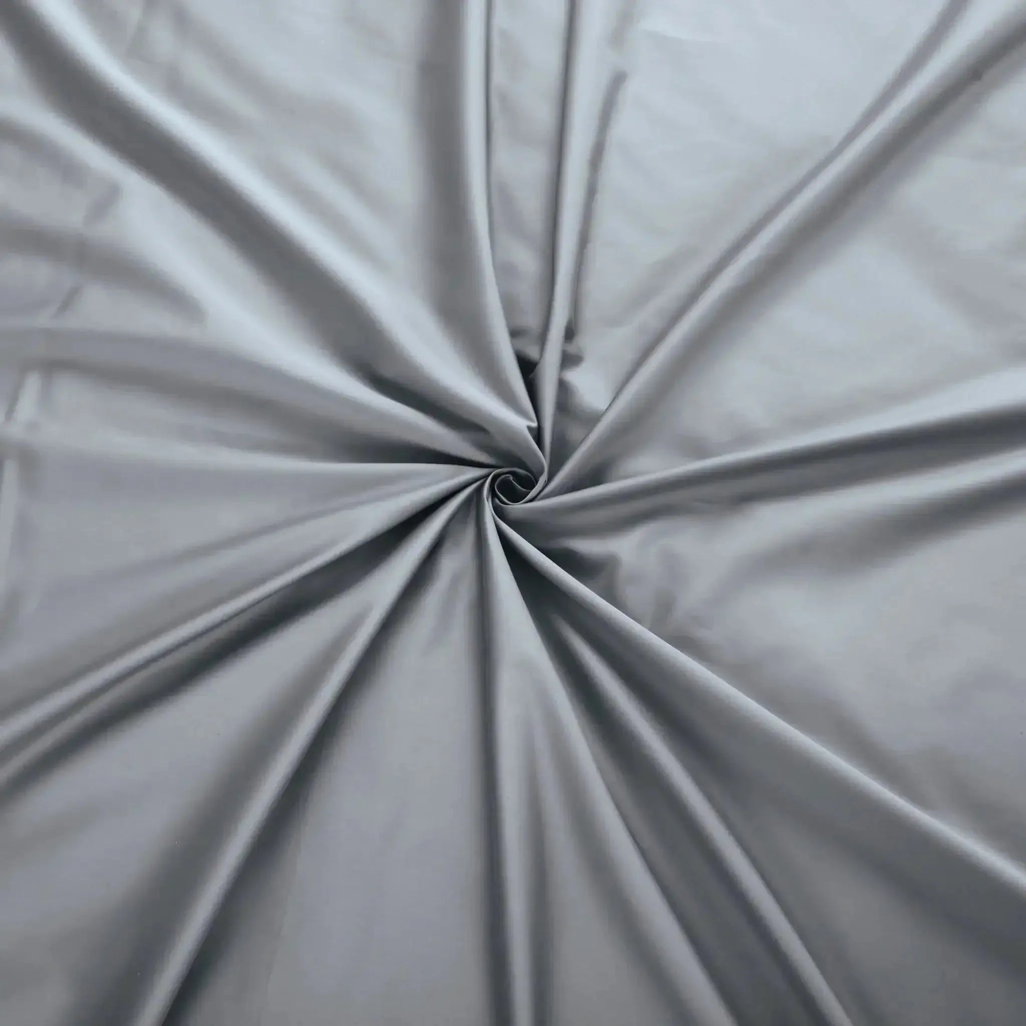 Malako Luxe: Oslo Collection 550TC Grey 100% Cotton Super King Size Bedding