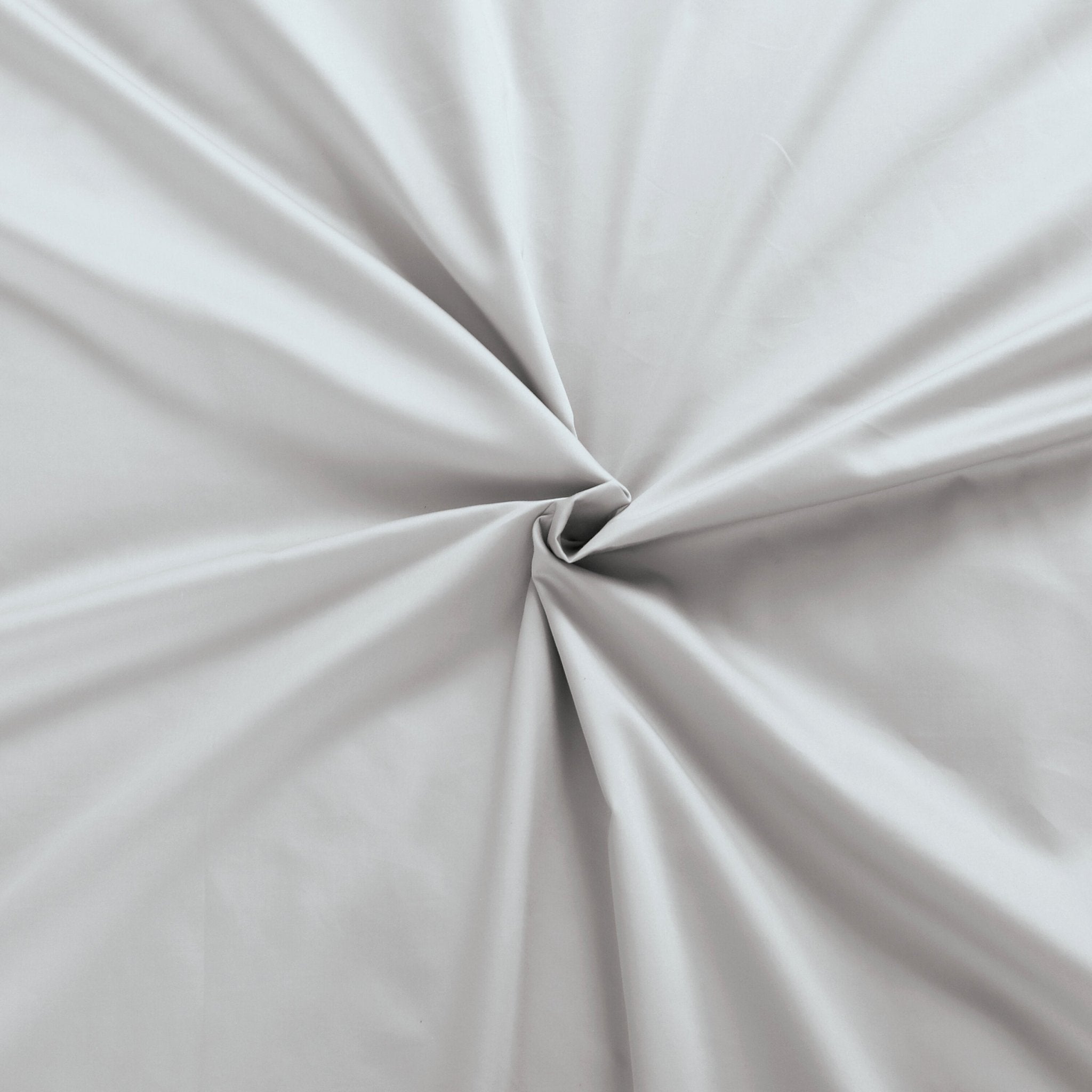 Malako Luxe: Oslo Collection 550TC Silver Grey 100% Cotton Super King Size Bedding - MALAKO