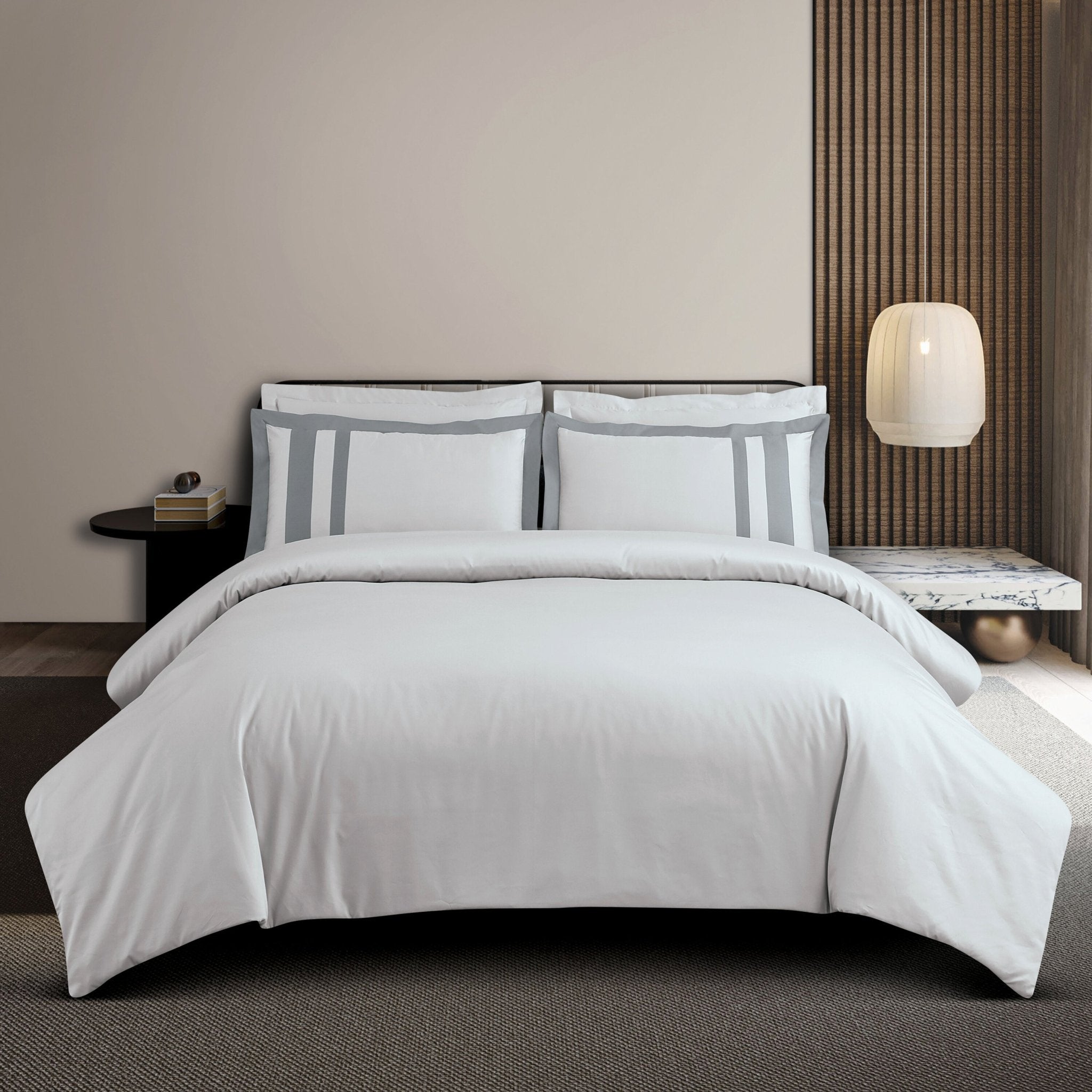 Malako Luxe: Oslo Collection 550TC Silver Grey 100% Cotton Super King Size Bedding - MALAKO