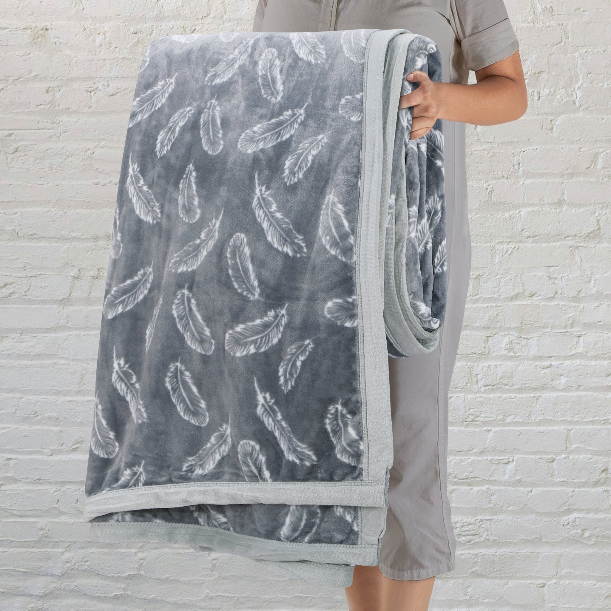 Malako Plush Grey Single Bed AC Blanket - MALAKO