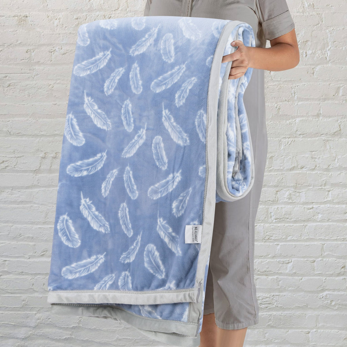 Malako Plush Pigeon Blue Double Bed AC Blanket - MALAKO