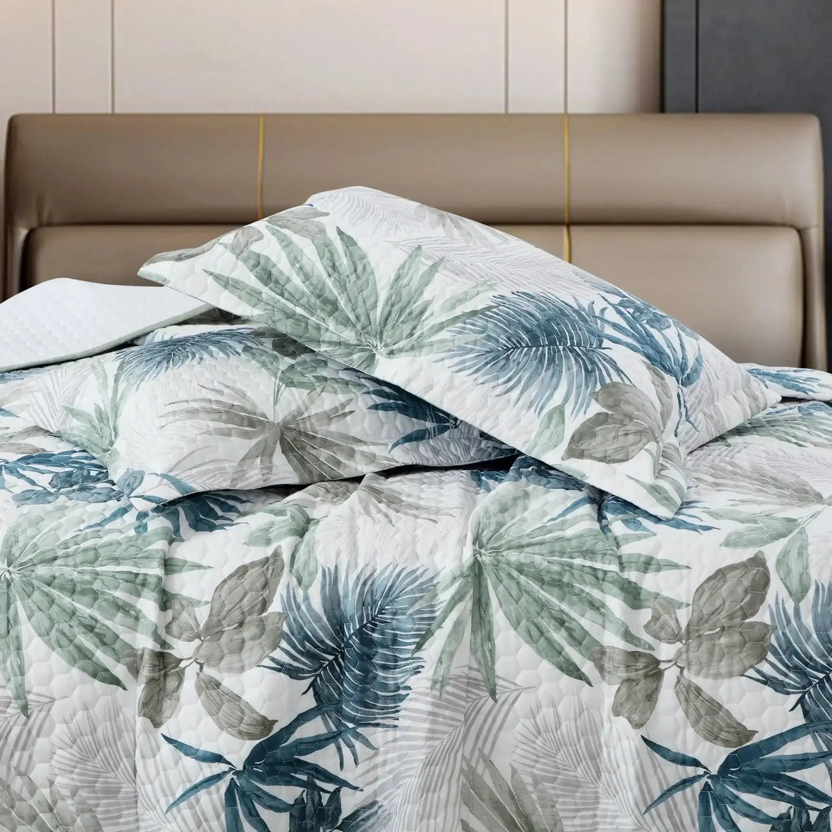 Malako Royale 100% Cotton White Botanical King Size 5 Piece Quilted Bedspread Set