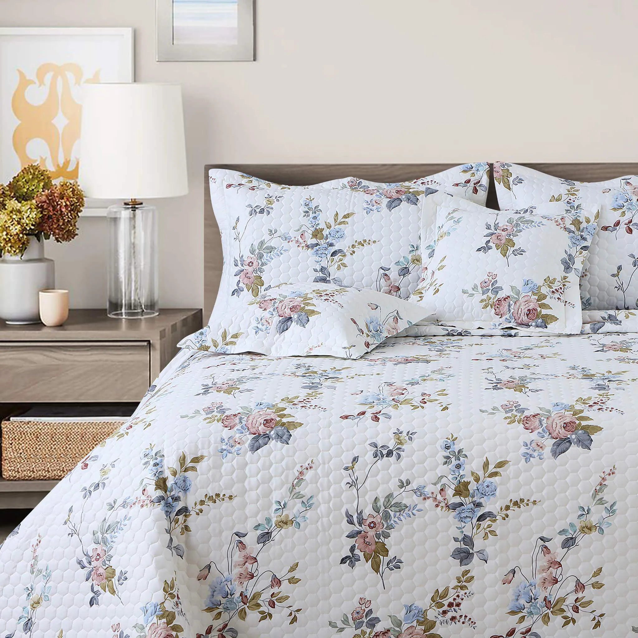 Malako Royale 100% Cotton White Floral King Size 5 Piece Quilted Bedspread Set