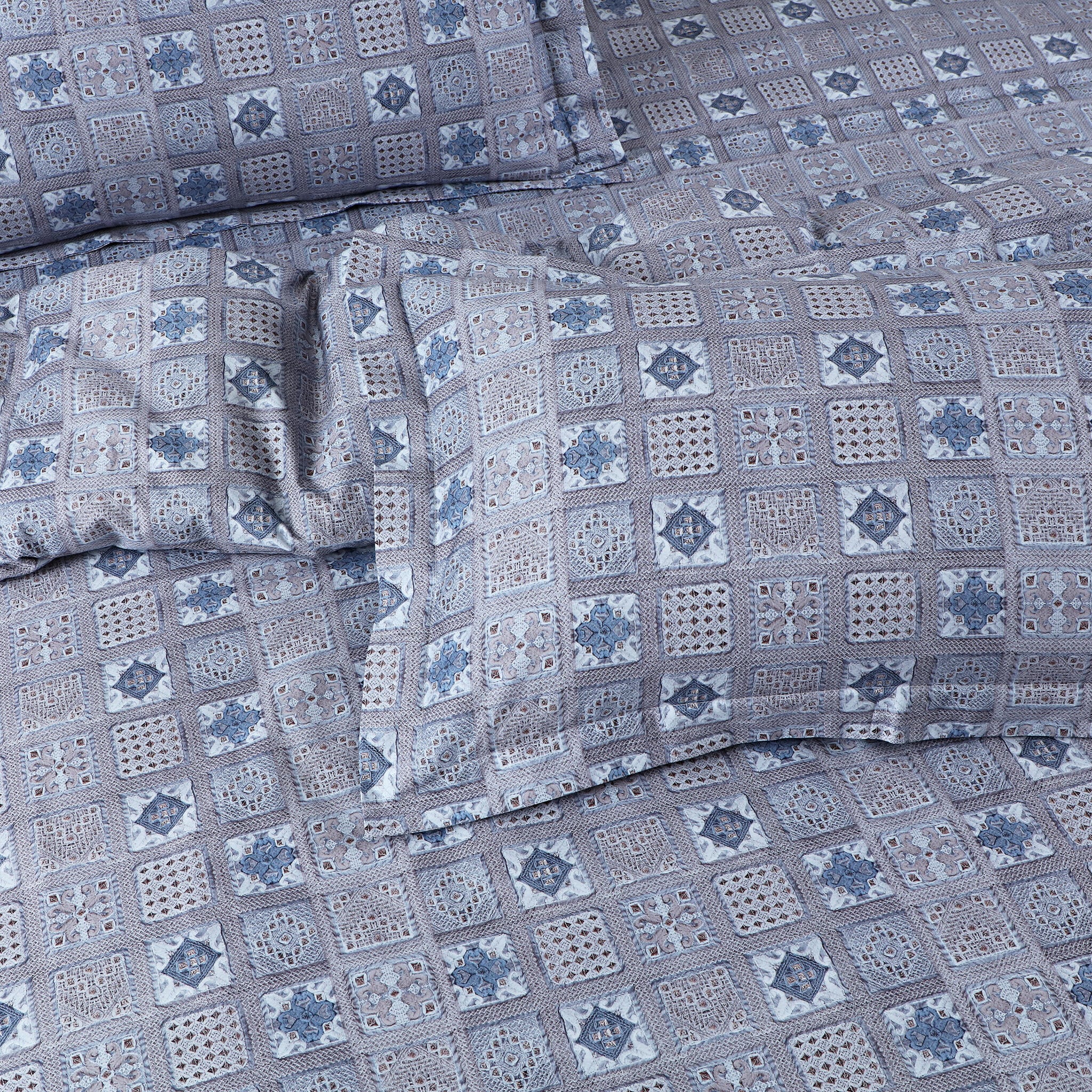 Malako Basel Grey Abstract 350 TC 100% Cotton King Size Bedsheet/Duvet Cover