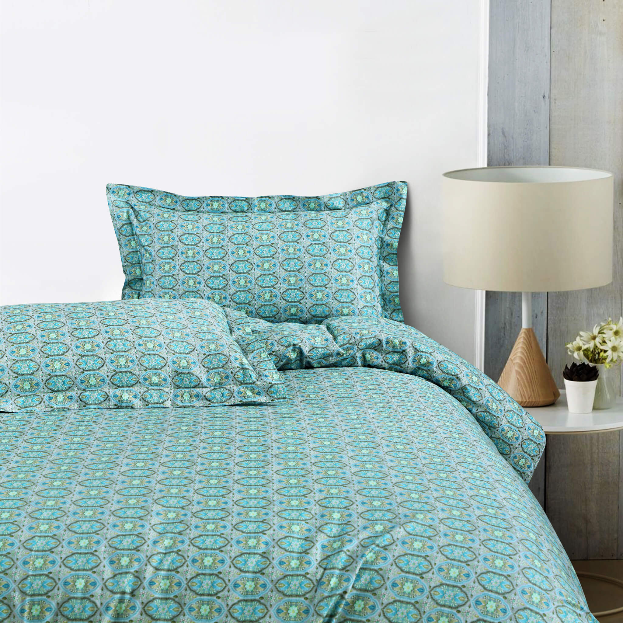 Malako Basel Turquoise Blue Abstract 350 TC 100% Cotton King Size Bedsheet/Duvet Cover