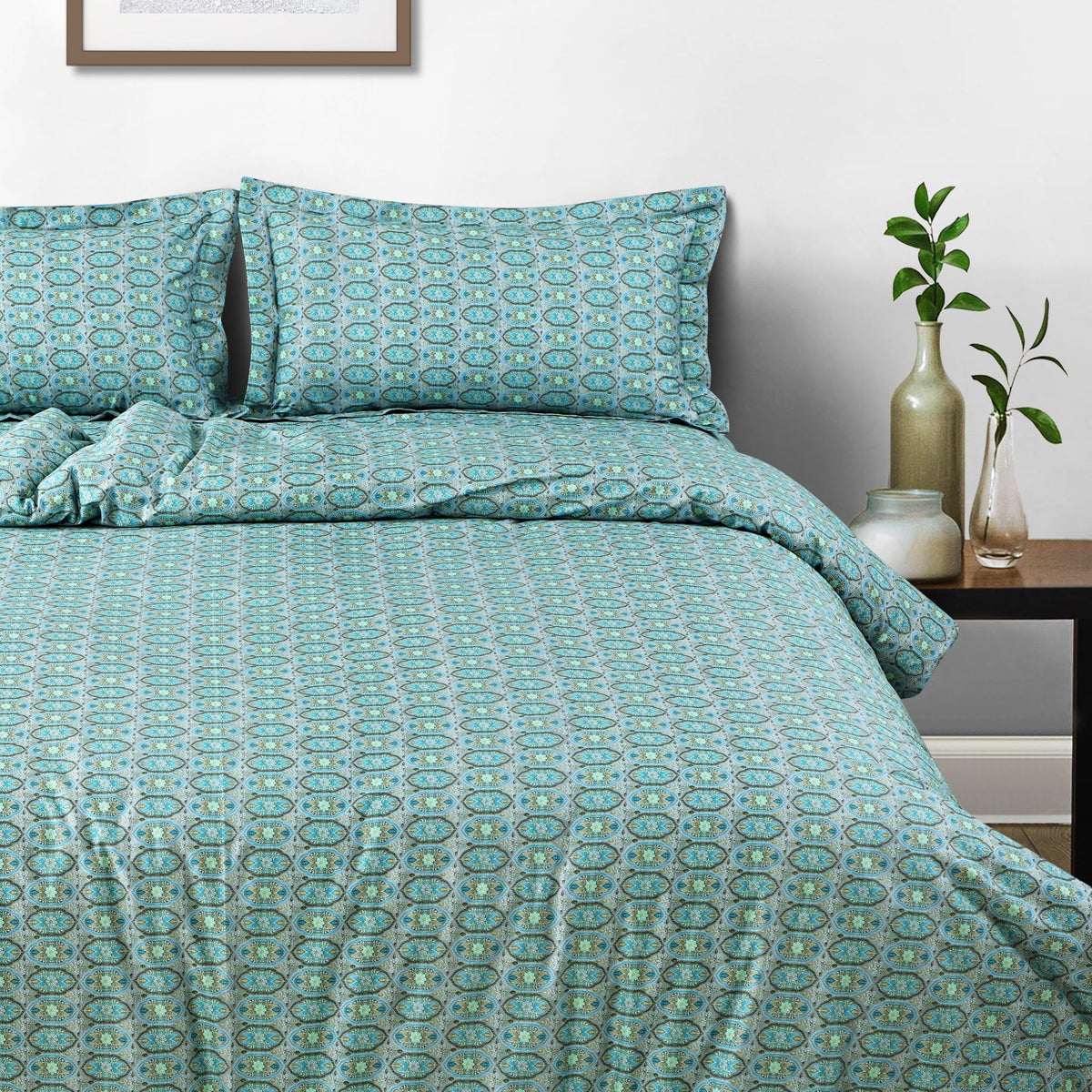 Malako Basel Turquoise Blue Abstract 350 TC 100% Cotton King Size Bedsheet/Duvet Cover