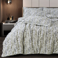 Malako Caèn Bedding Set - White & Green Abstract 100% Cotton King Size Bedsheet With Comforter