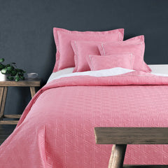 Malako Kairo 500 TC Pink Solid King Size 100% Cotton Quilted Bed Cover Set - MALAKO