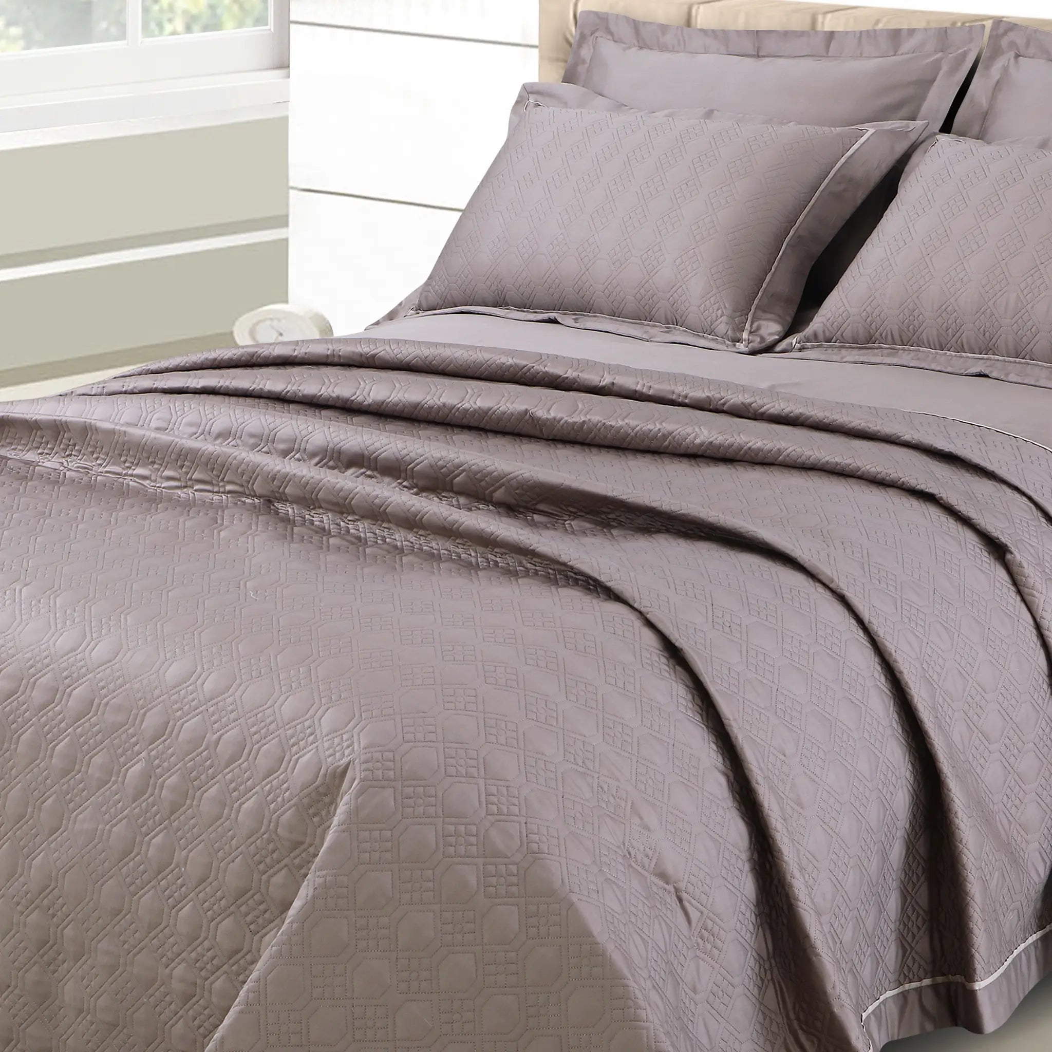 Malako Kairo 500 TC Taupe Brown Solid King Size 100% Cotton Quilted Bed Cover/Embroidered Bed Sheet Set - MALAKO