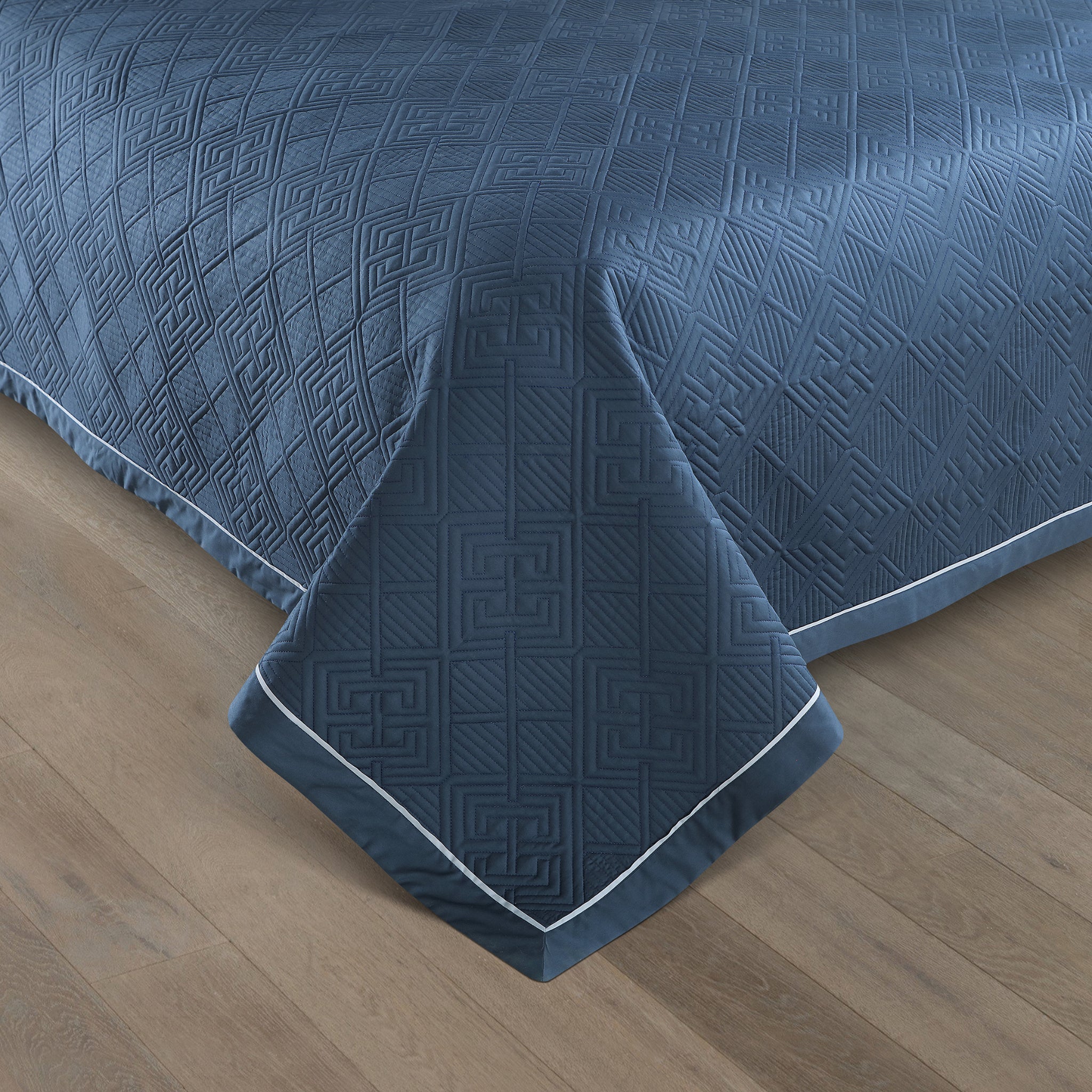 Malako Kairo Quilted Bed Cover - Blue Solid 100% Cotton King Size Bedspread - MALAKO