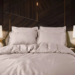 Malako Lyon Jacquard Light Beige Checks 450 TC 100% Cotton King Size Bed Sheet - MALAKO