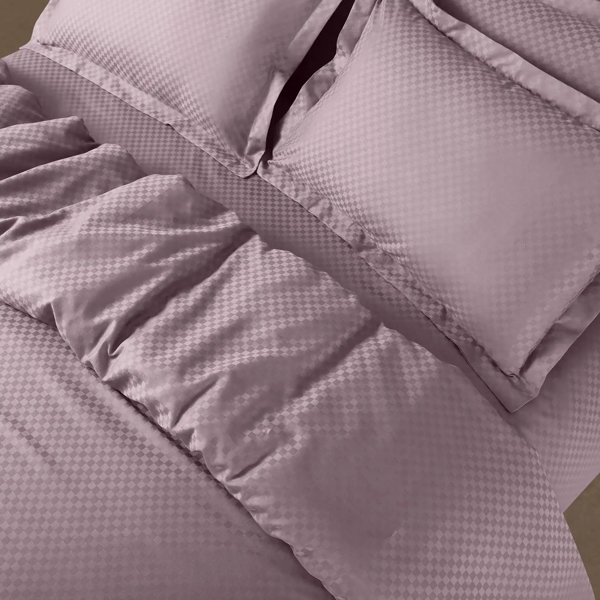 Malako Lyon Jacquard Wine Checks 450 TC 100% Cotton King Size Bed Sheet - MALAKO