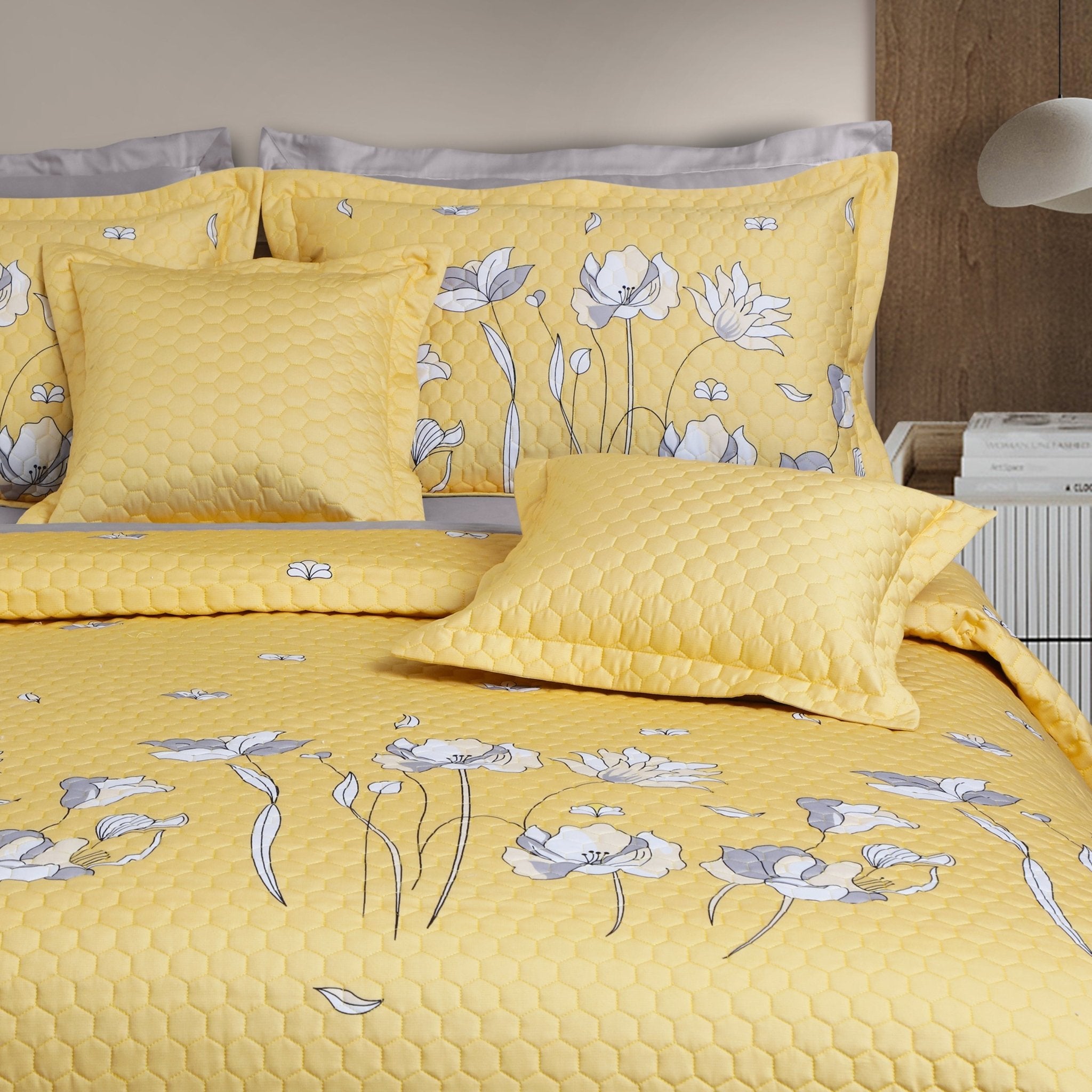 Malako Royale 100% Cotton Yellow Botanical King Size 5 Piece Quilted Bedspread Set - MALAKO