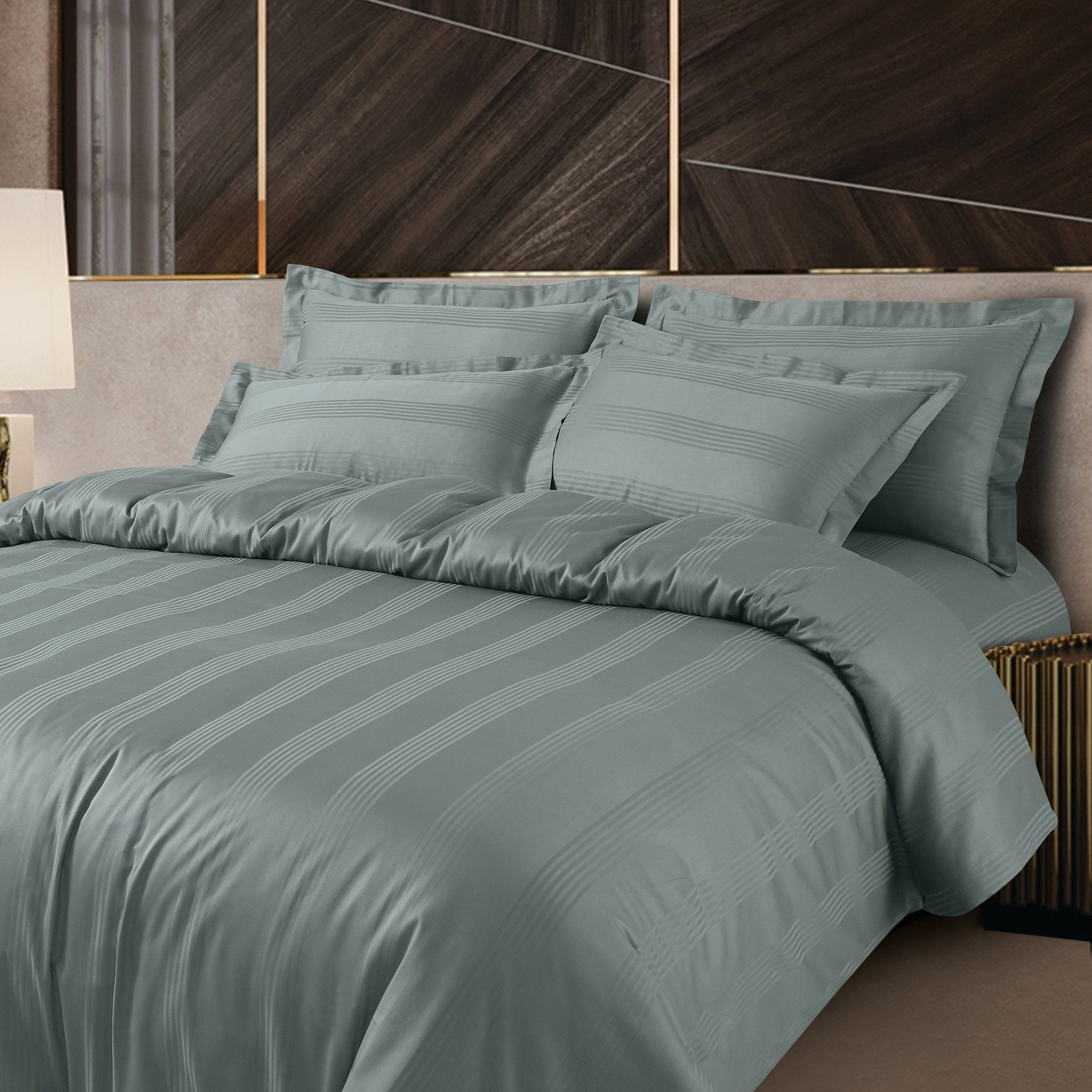 Malako Turin Jacquard Stripes 450 TC 100% Cotton King Size Bedding - MALAKO
