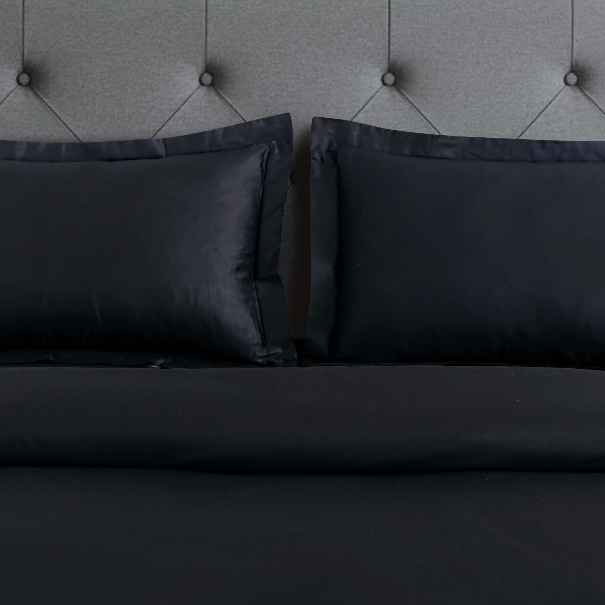 Malako Vibrant Solid Black 500 TC King Size 100% Cotton Bed Sheet With 2 Plain Pillow Covers - MALAKO