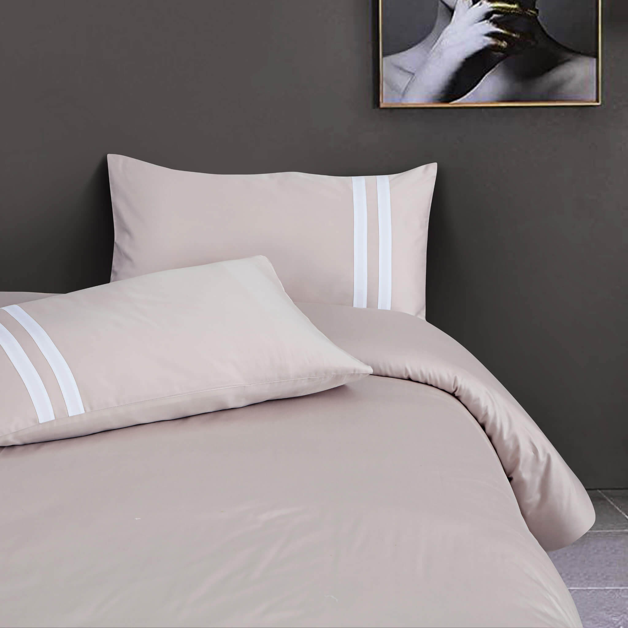 Malako Vivid Striped Solid Beige 500 TC King Size 100% Cotton Bed Sheet With 2 Pillow Covers with Stripes - MALAKO